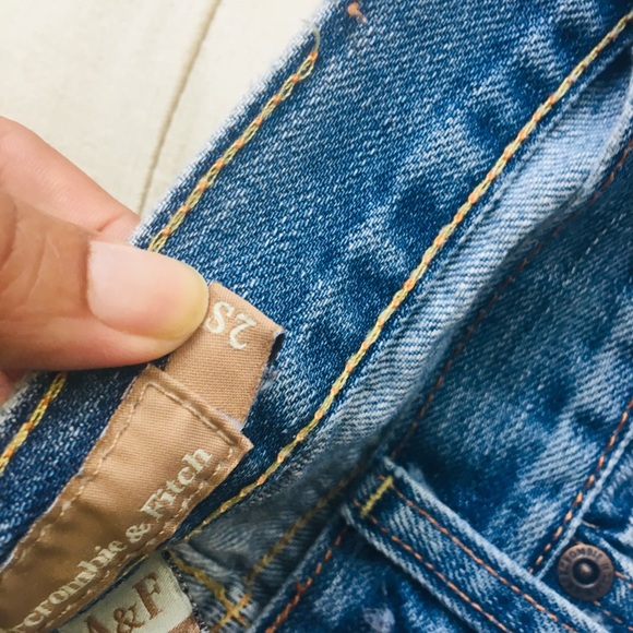 ABERCROMBIE & Fitch boot cut jeans 2S - Picture 7 of 8
